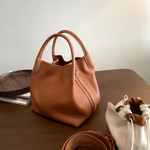 The Factory's New Product for 2026 Is a Handmade Custom Women's Handbag That Can Be Customized with rare Leather and Colors,