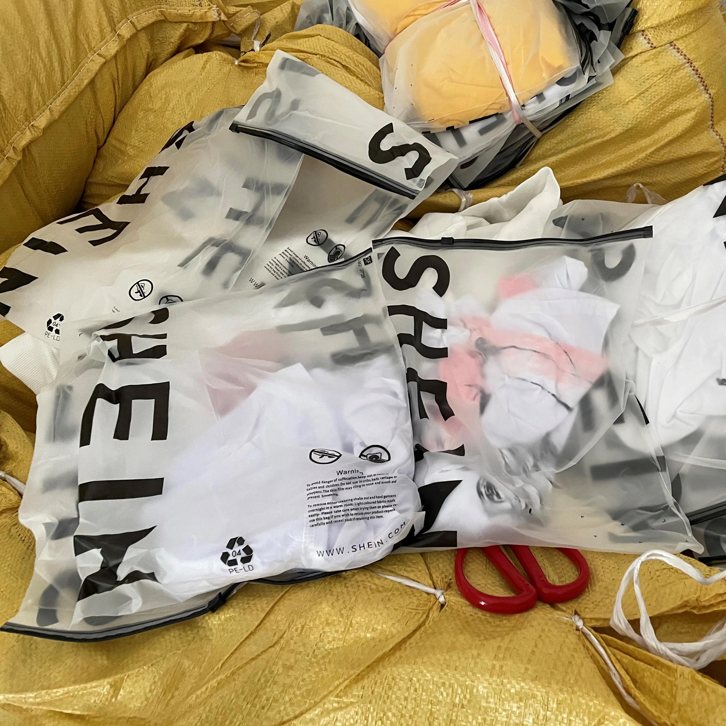 Try Free Clothes Shipping Shop Ropa Shein Women Clothes Dress Tops Bale  Bulk Shop Brand New Online Sale Supplier Wholesale - Buy Try Free Clothes  Shein,Shein Bales Brand New,Clothing Shipping Shein Product
