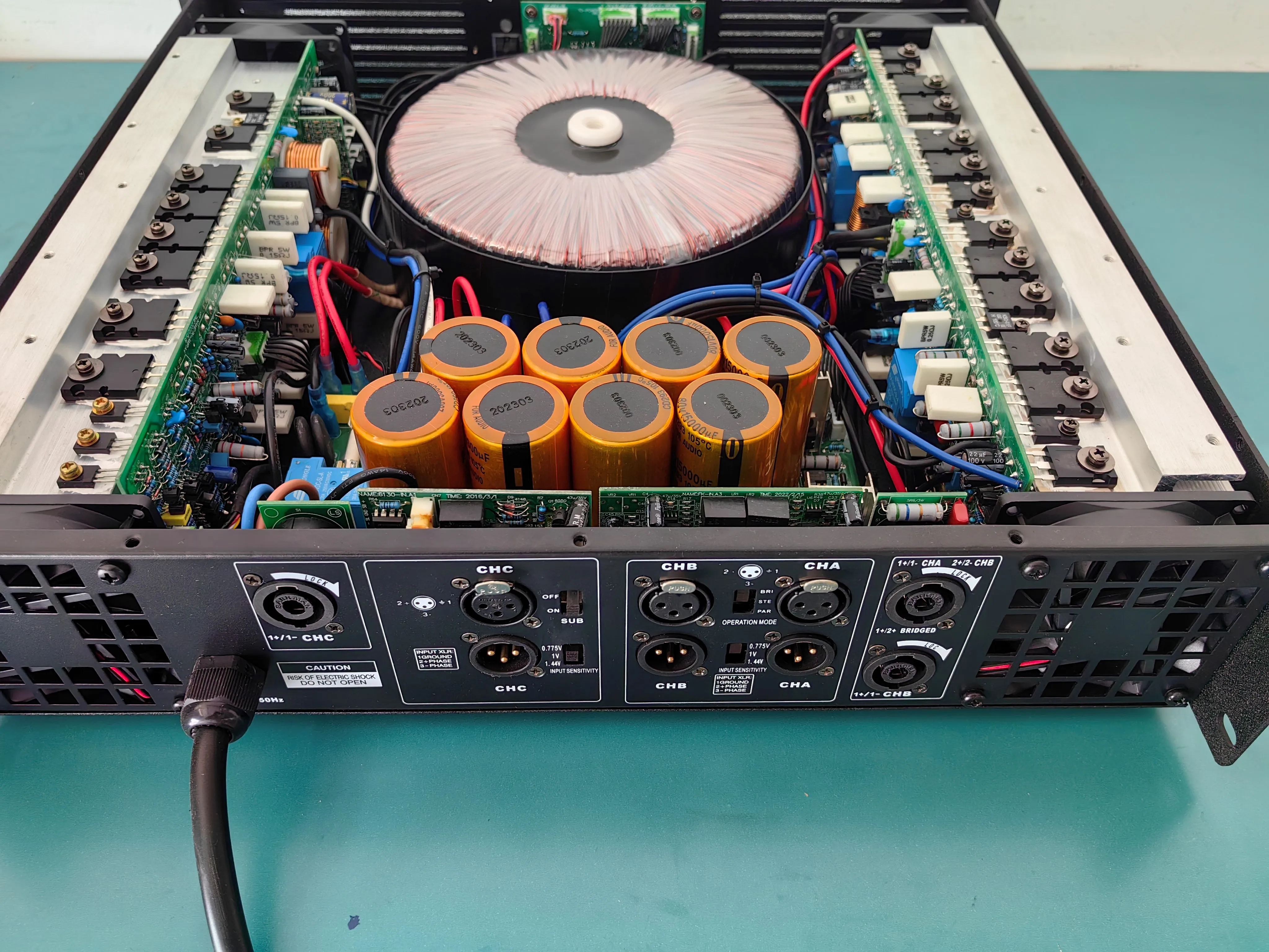 1 U Class D Power Amplifier 8000 W Customize Oem Amplifier Audio Big