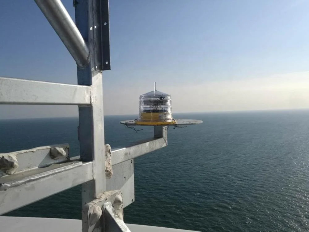 GS-LS/E диапазон 1 ~ 4 нм Солнечная приведенная в действие морской габаритный фонарь платформа светодиодный свет