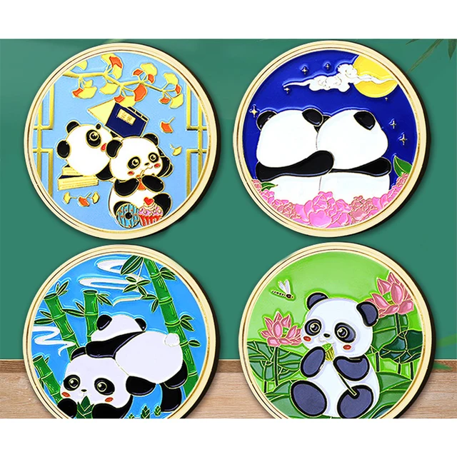 Chinese Panda Commemorative Coin 3D Relief Metal Pin/Medal Gold & Silver Plating Stamping & UV Printing Technique Souvenir Use