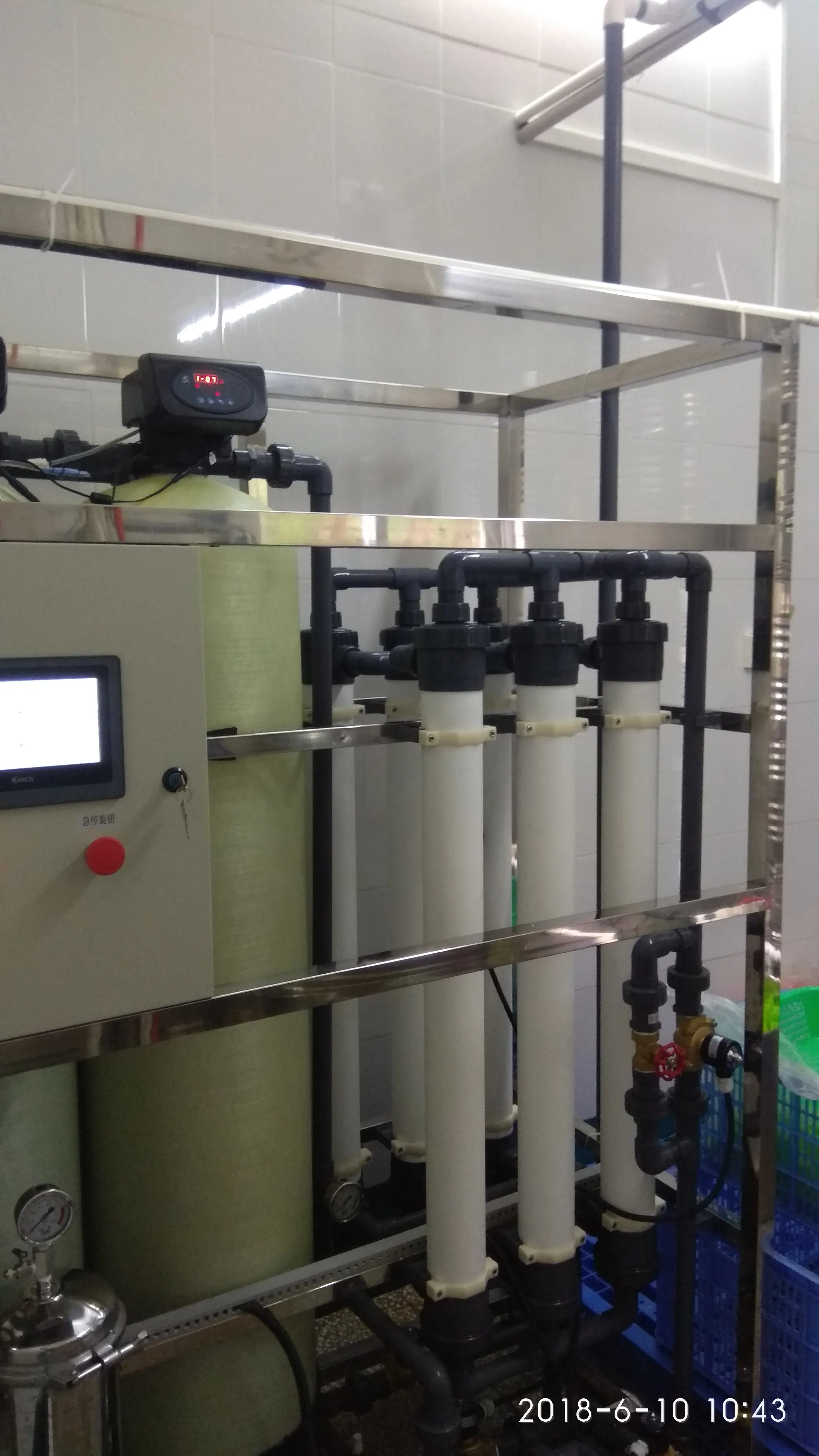 
 Ультрафильтрующая мини-машина для минеральной воды  