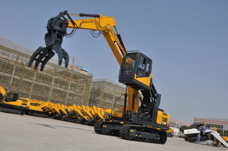 Heavy Equipment Crawler Excavator For Construction Engineering PC120 Excavator