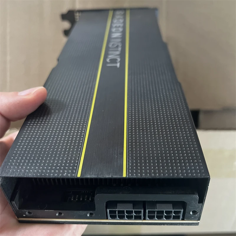 AMD Radeon Instinct MI50 グラフィックボード Amazon.com: AMD Instinct Mi50 16GB of HBM2 Memory - Computer
