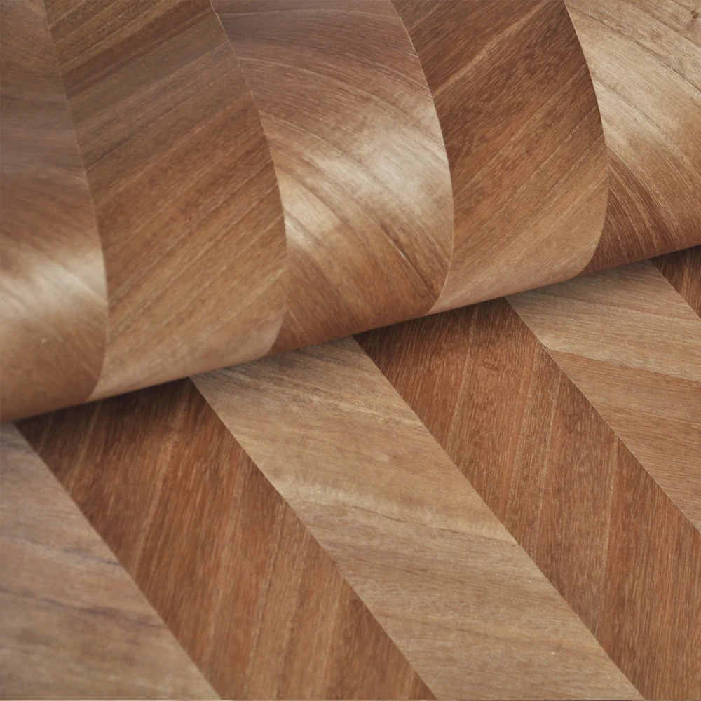 Mẫu giấy dán tường gỗ thật sẽ giúp bạn dễ dàng quyết định chọn lựa loại giấy dán tường phù hợp với mong muốn của mình. Với chất liệu và thiết kế độc đáo, mẫu giấy dán tường gỗ thật sẽ đem đến cho không gian sống của bạn vẻ đẹp sang trọng và tự nhiên của gỗ.
