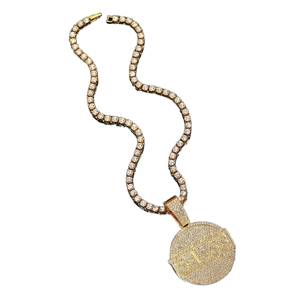 ネックレス・ペンダント Unbalanced Coil Pendant Necklace #8700 Timeless Rotating Pendant Necklace with Intricate Zircon