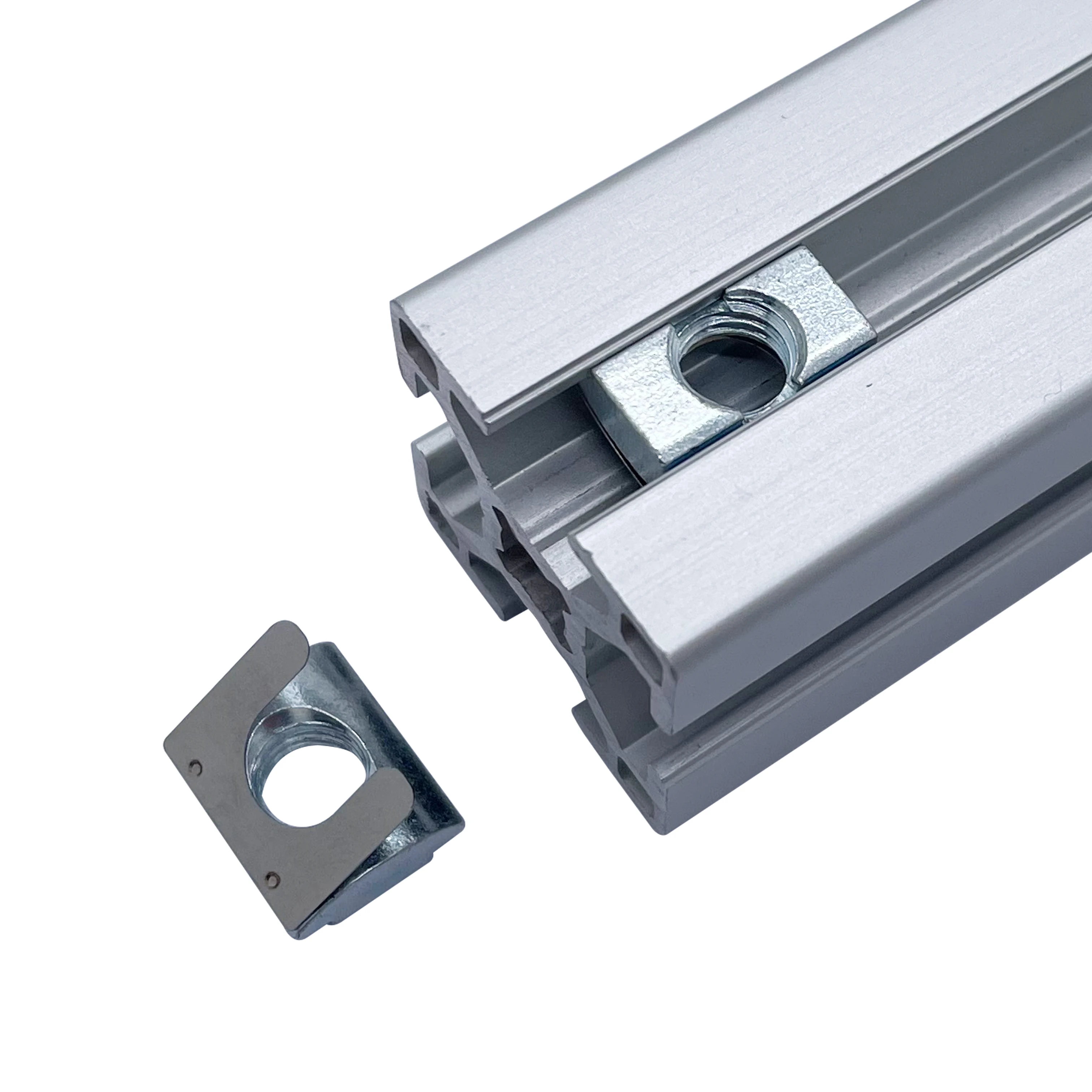 Set di 100 Dadi a T M6 per Profili in Alluminio 30x30 mm
