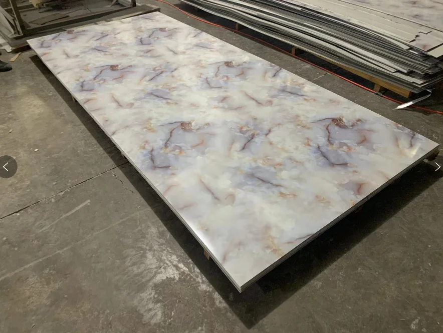 Мраморный лист. Пластик листовой мрамор. Венецианская штукатурка бьянко каррара. Листы под мрамор. Самоклейка черный мрамор.
