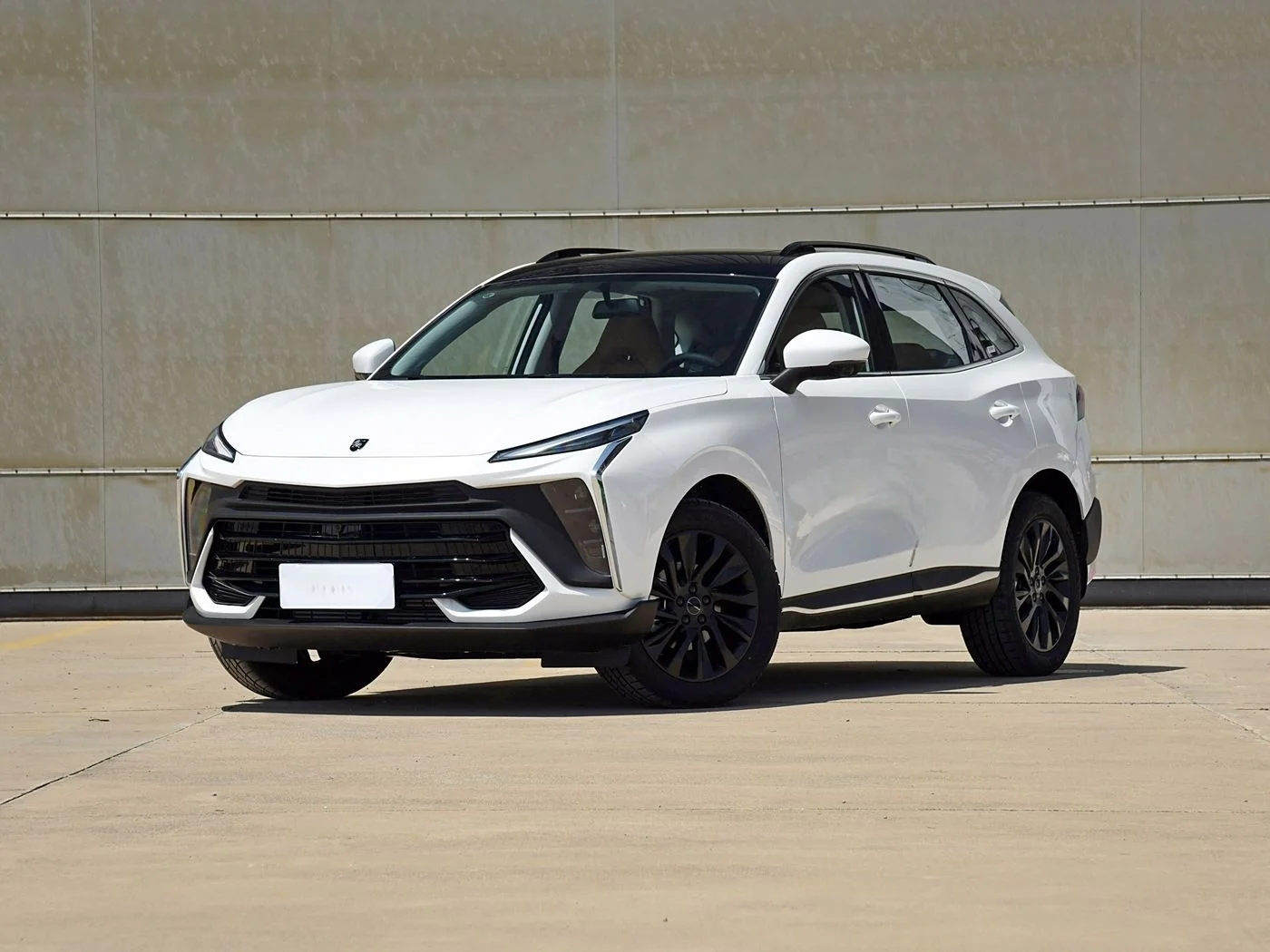 Dongfeng Forthing T5 Evo Gas Vehicle 1.5t Dct Diamond Compact Suv5 Door With 5 Seats Petrol Gasoline