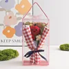 Bouquet con mele rosse
