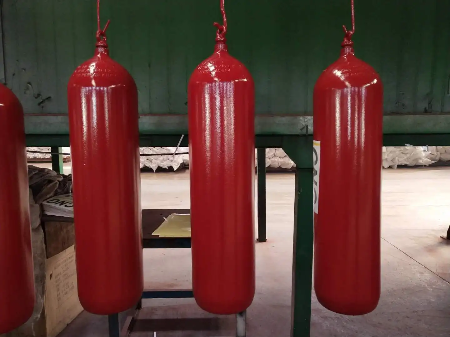 Different Sizes Seamless CNG 356mm Composite CNG Cylinder for Vehicles ...