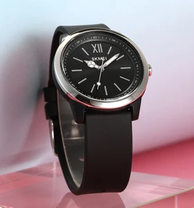 SKMEI 2008 OEM ODM Custom Logo Quartz Watch Silicone Band Watches Women Teenager Quartz 3ATM Waterproof Wrist Watches