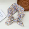 petite fleur orange bleu violet
