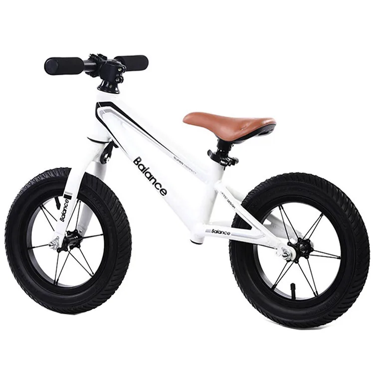Promozionale Di Alta Qualità No Pedale Prezzo Di Fabbrica Semplice Per  Bambini A Piedi Equilibrio Bicicletta - Buy Prezzo Bambino Piccola  Bicicletta,Cina Fabbrica Di Biciclette,Bambini Equilibrio Bici Product on  Alibaba.com