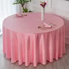 Fiore rosa all'uncinetto singolo
