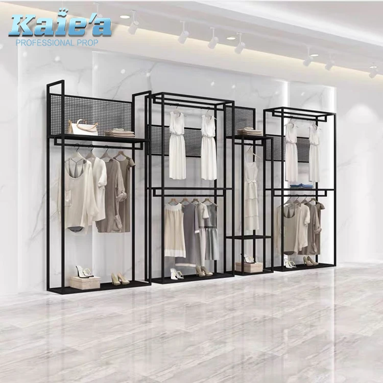 Prateleiras de exibição de loja de roupas, estilo moderno, estante