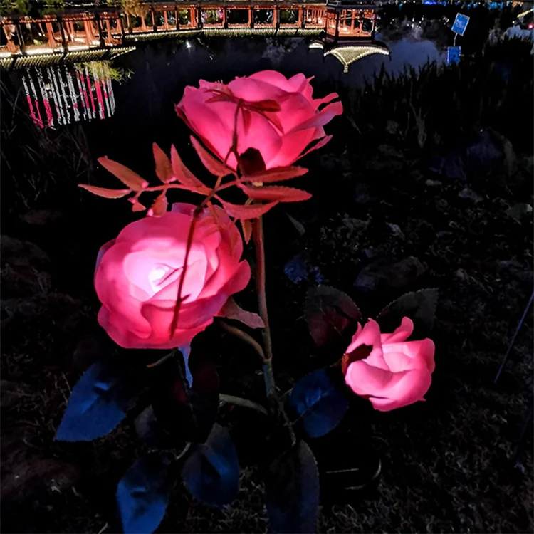 Solar Powered Rose Flower Garden Stake Light LED Solar Rose Lights Outdoor Waterproof for Garden Park Decoration