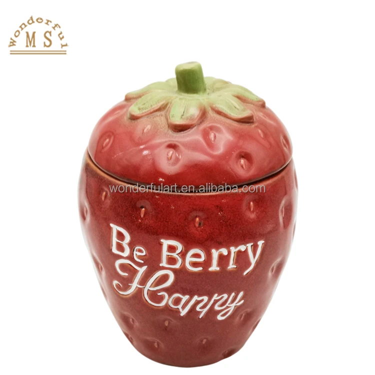 Porcelain fruit strawberry dish Shape Holders 3d fruit Style Salt and pepper bottle Kitchenware Ceramic canister Tableware jar