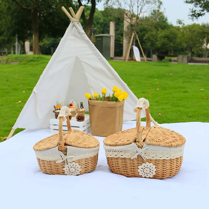 Wholesale Square Wicker Picnic Basket Shopping Basket With Lid And Custom Liner For Outdoor