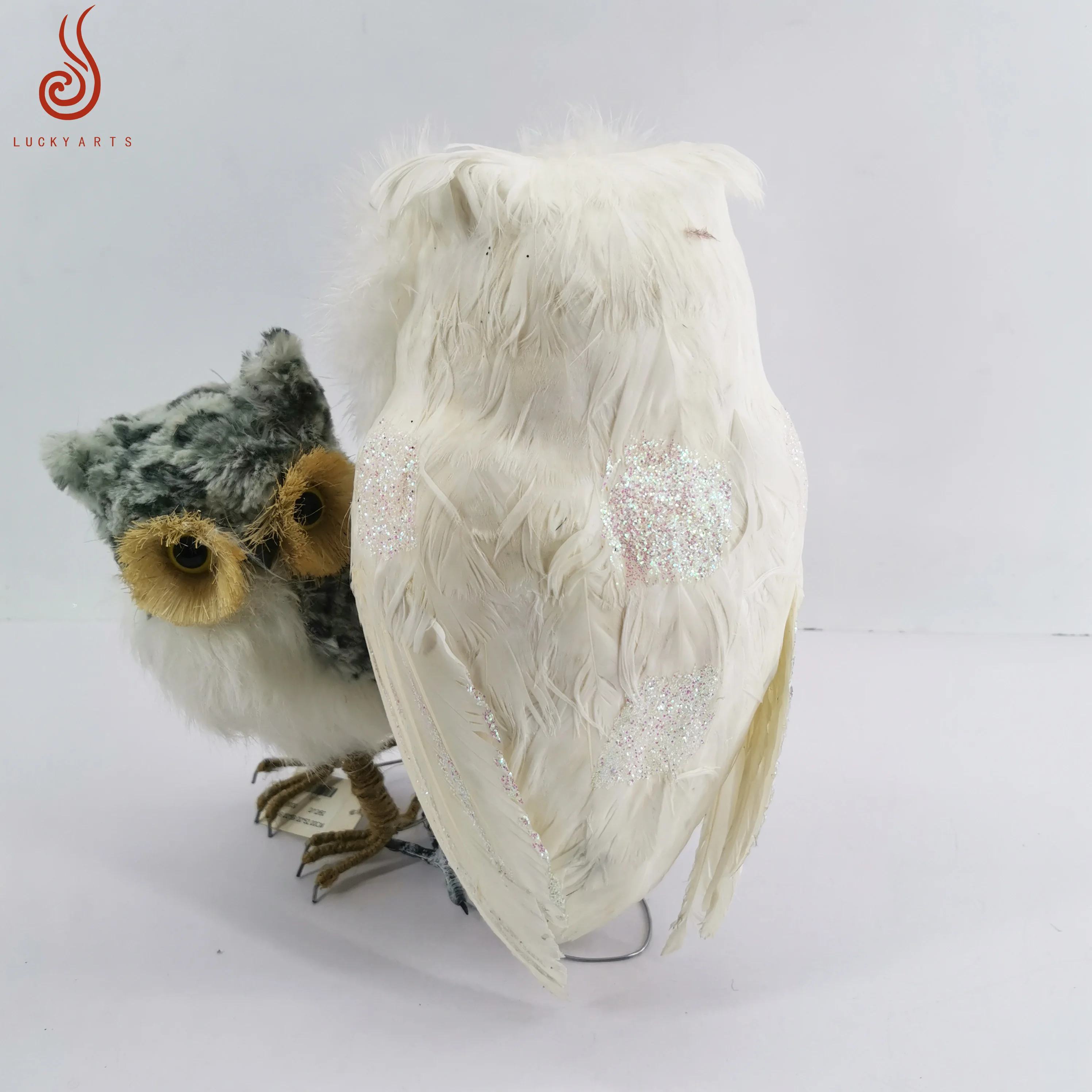2024 White Color Fluffy Artificial Feather Bird Owl for Room Garden Christmas Gift
