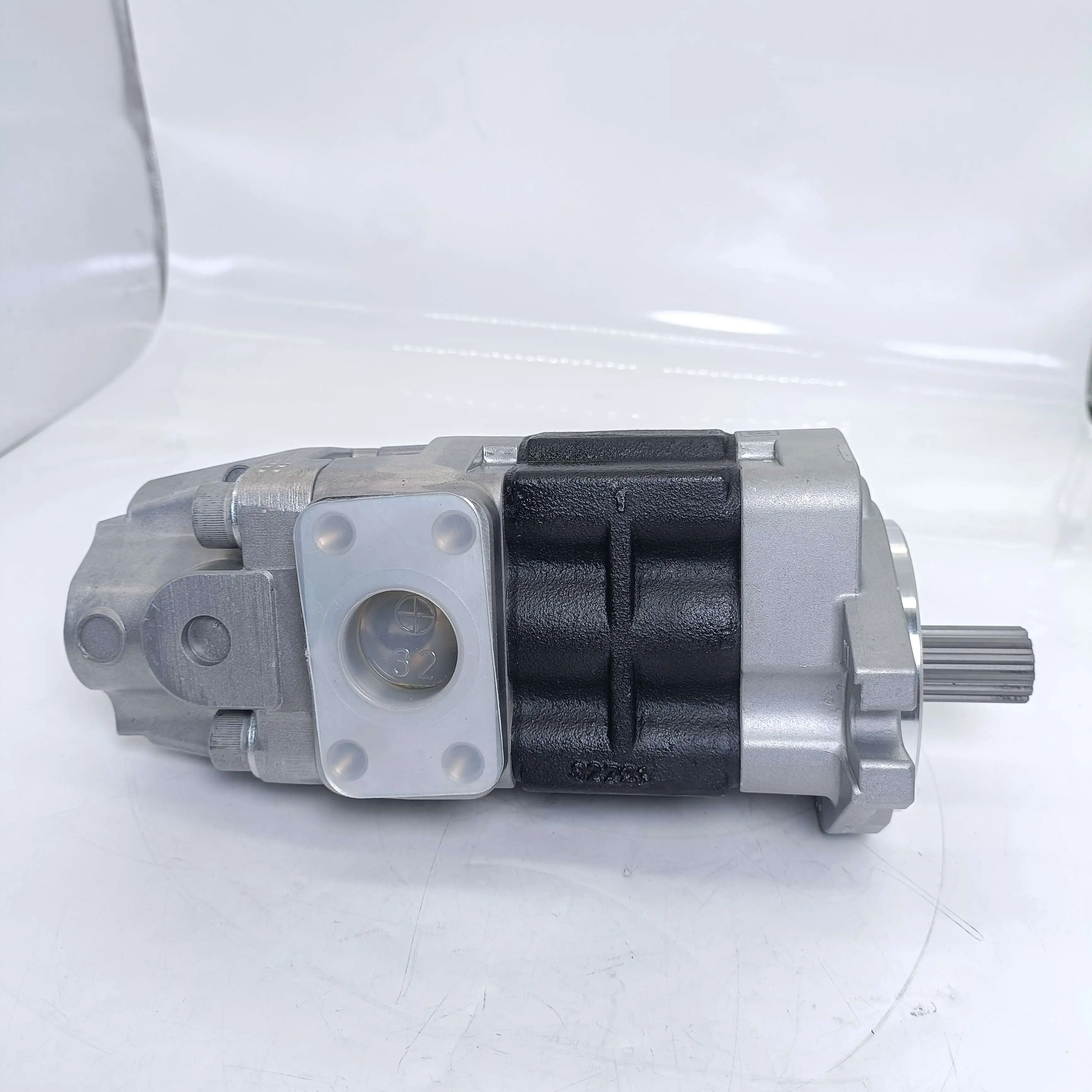 lii出品 China 9258047 Pressure Solenoid Valve for Hitachi ZX240-3