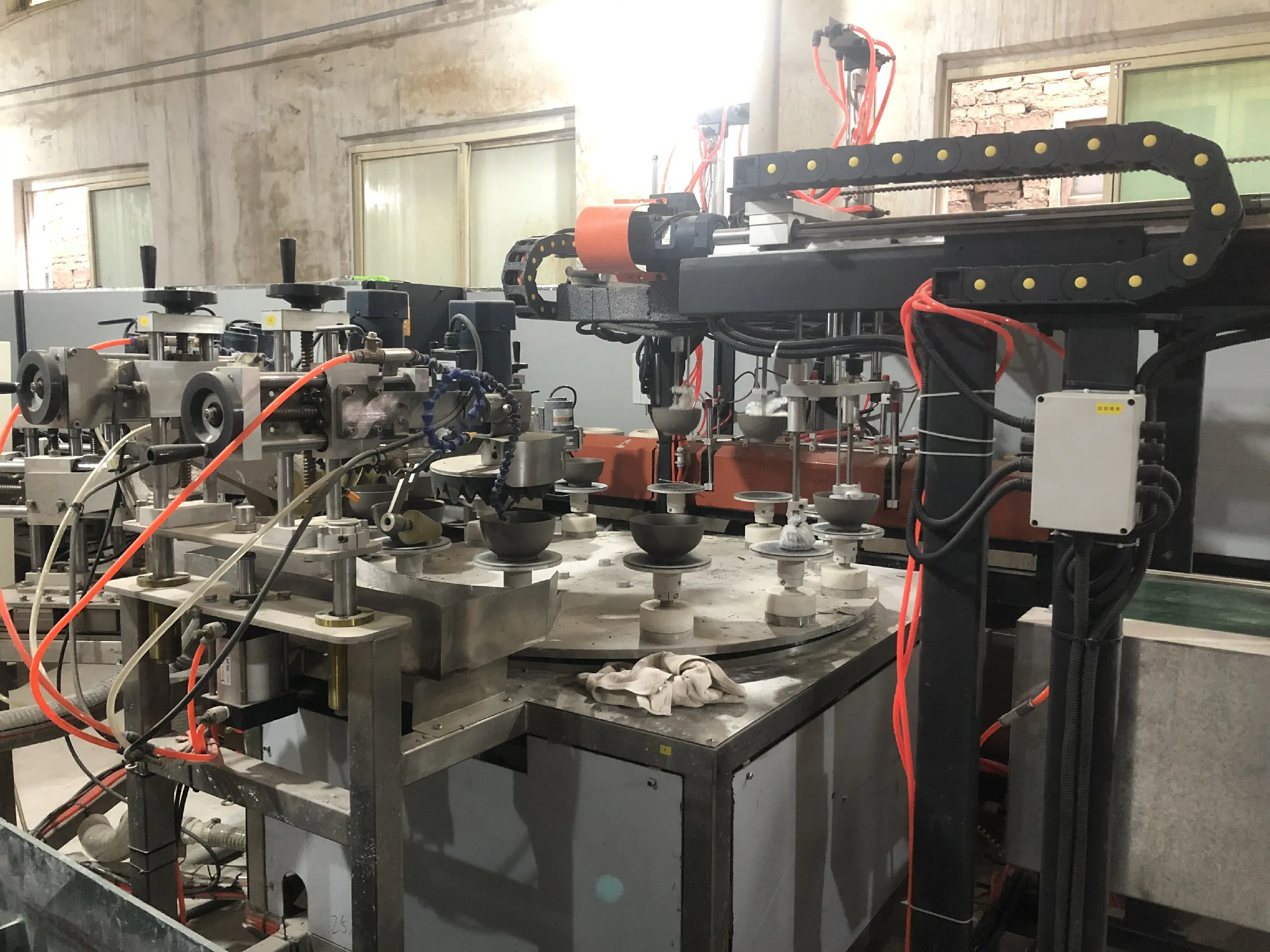 Wholesale Eco-Friendly Porcelain Gold Rim Mug Safe Reactive Glaze Ceramic Coffee Tea Latte Espresso Cappuccino Cup for Gifts manufacture