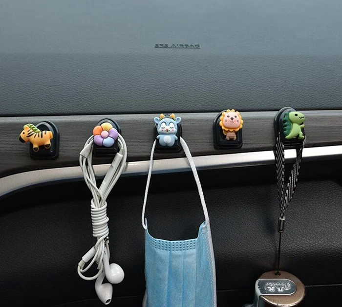 Wholesale car hook creative lovely car paste multifunctional mini small hook for car seatback