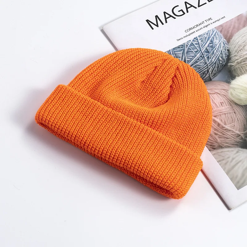 HKS0001custom logo Winter Embroider Unisex Cheap Knitted Solid Color Warm Woman Men Cap Blank Acrylic Hat Beanie