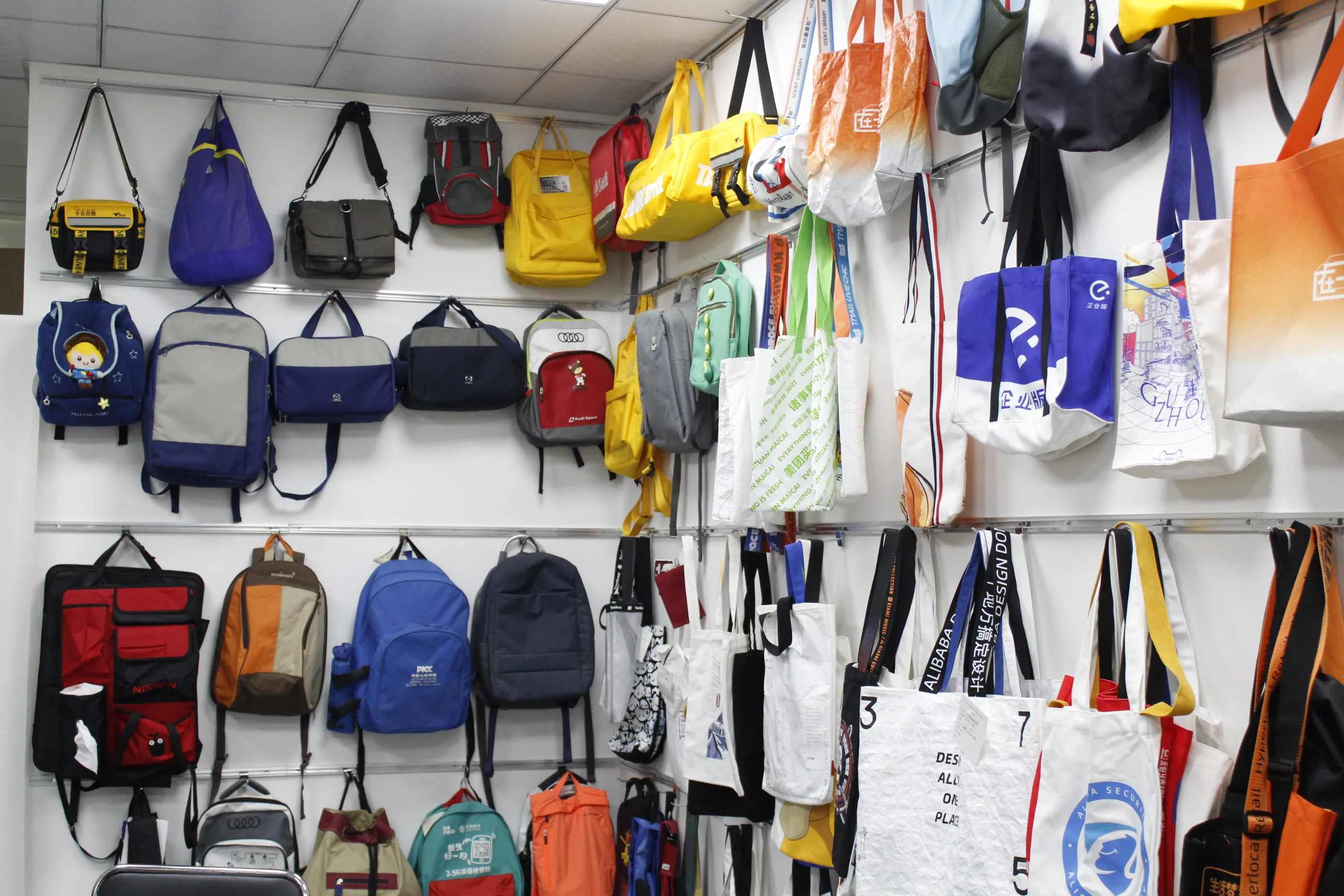 Shenzhen Dcmd Cultural Goods Co., Ltd. 2