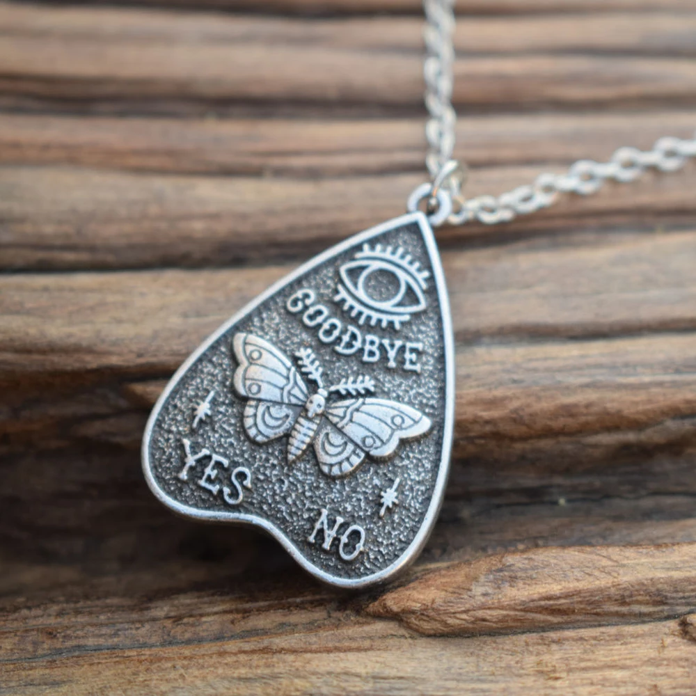 Collana Triplice Luna con Pentacolo - Il Grimorio Verde Negozio Esoterico