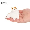 3340 Chat paresseux