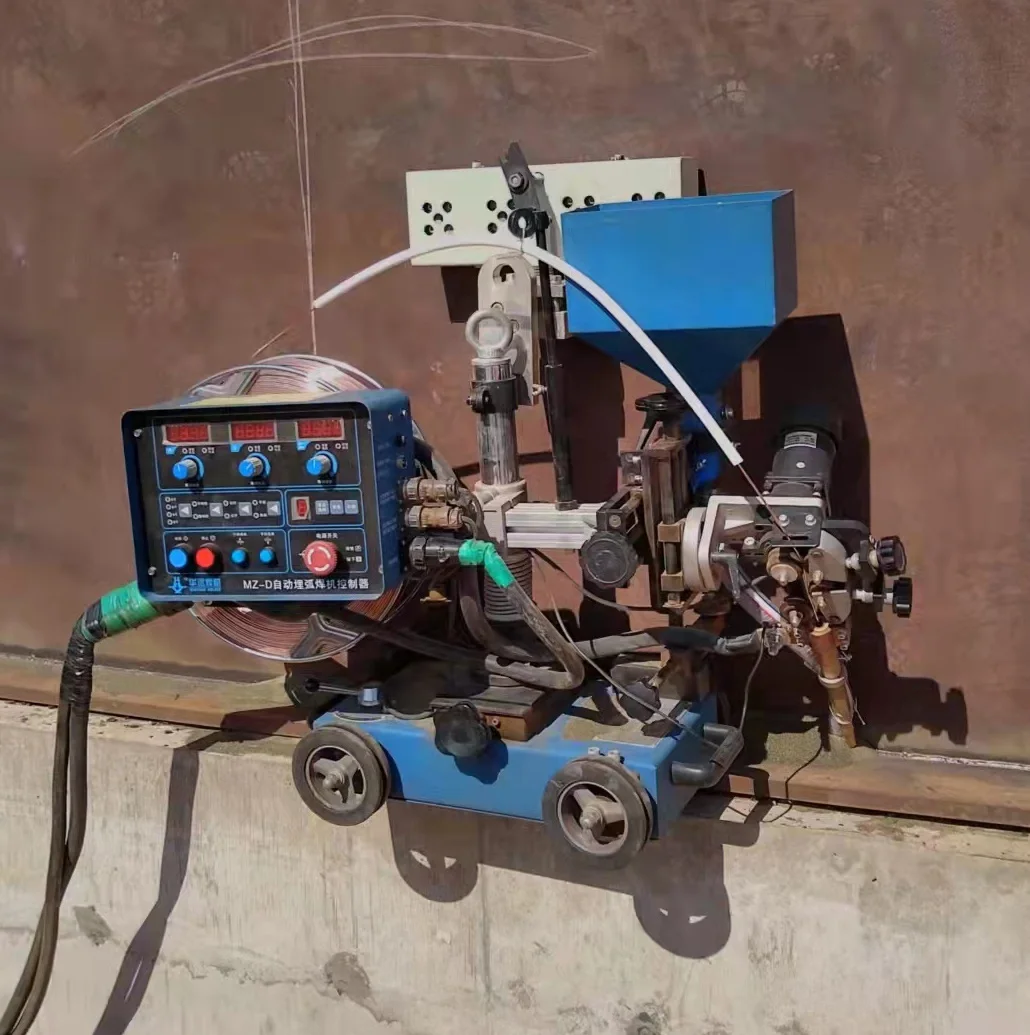 Tank Bottom Plate Welding Machine for Butt Corner Welding Machine on Tank Construction Site