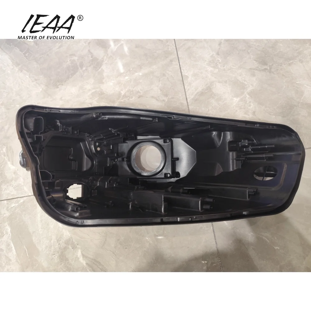 IEAA AUTO Remplacement de phare automobile Caisson noir Arrière Support pour feu arrière Audi Q5 Support arrière 2021 2022