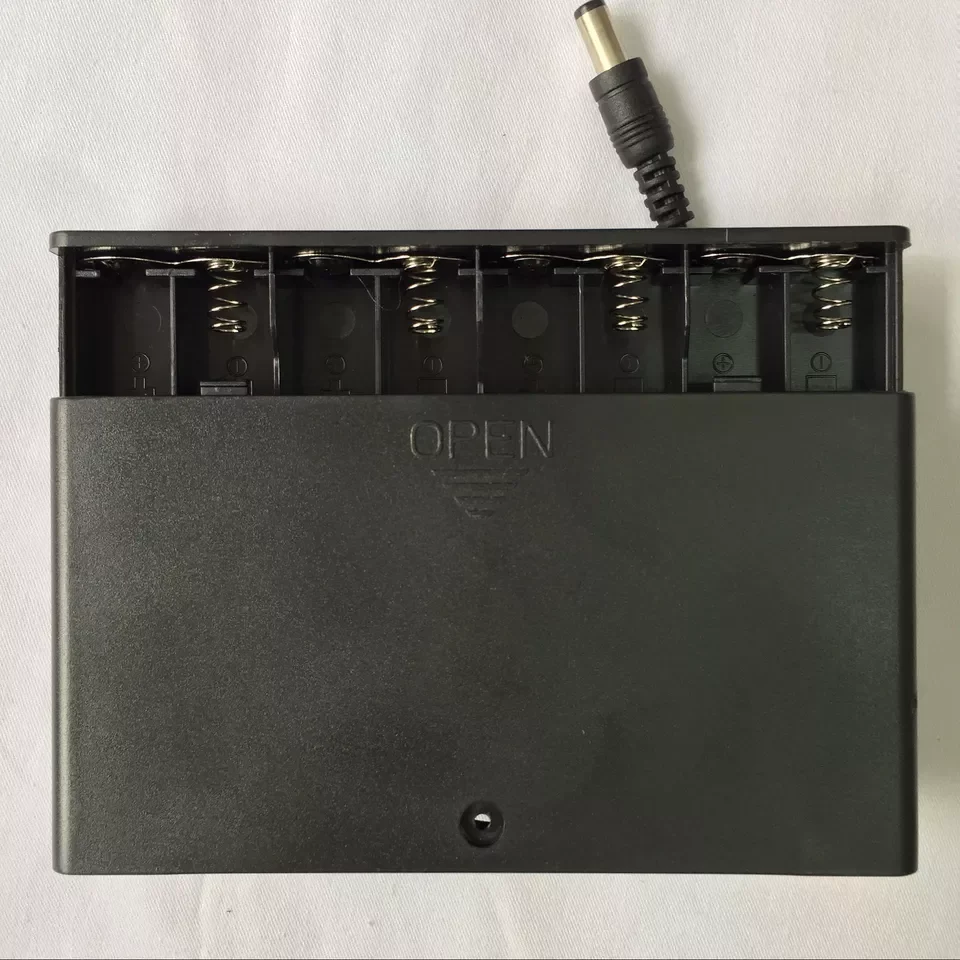 Battery Holder 12V 8AA Clip Slot with ON/OFF Switch | Battery Storage ...