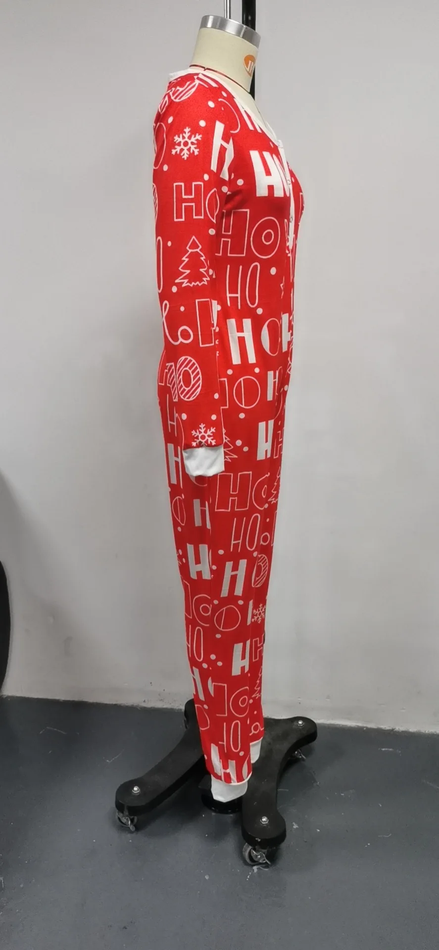 B8.jpg