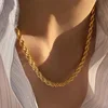 Collar de oro
