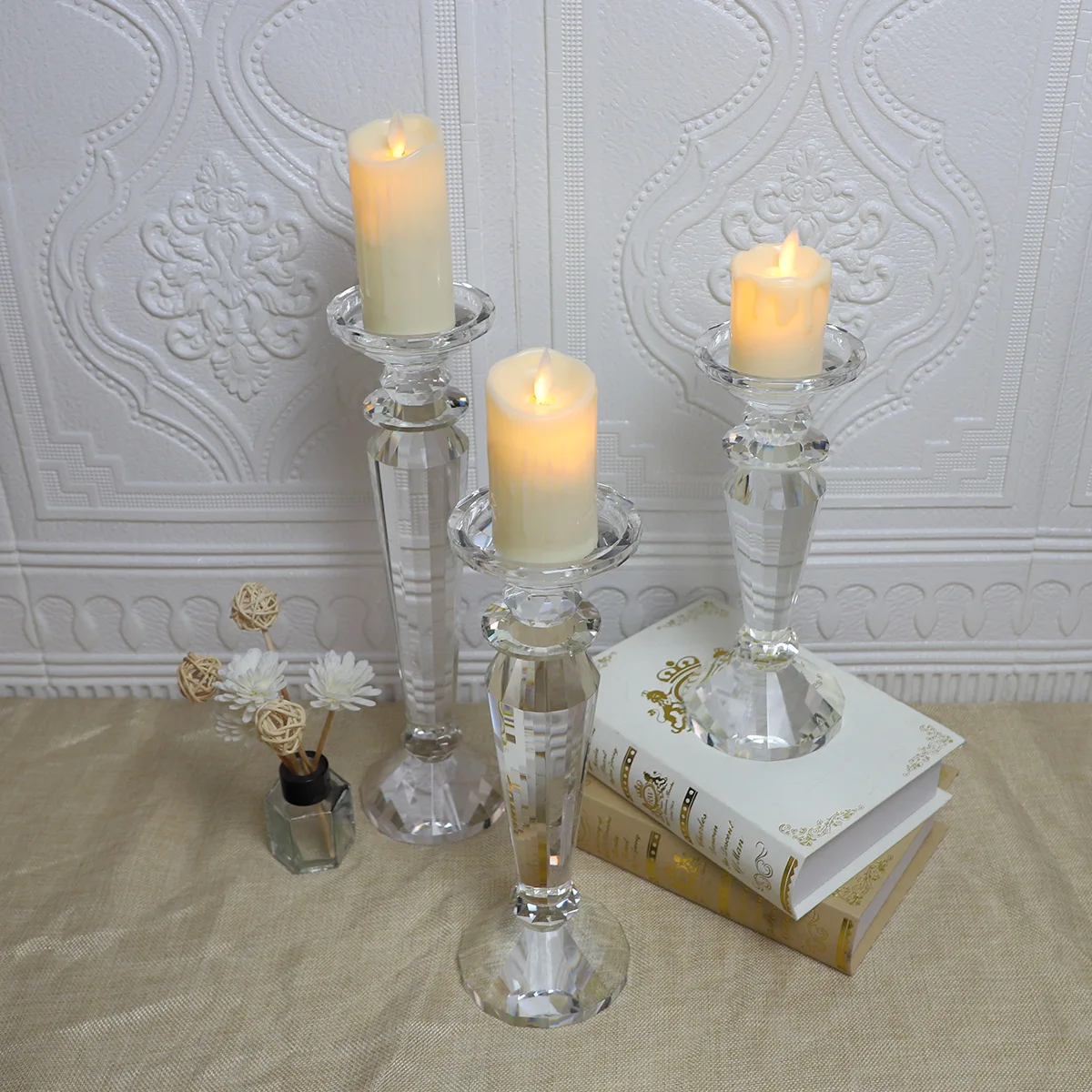 Wholesale crystal clear candle glass candlestick light craft holders party decoration details