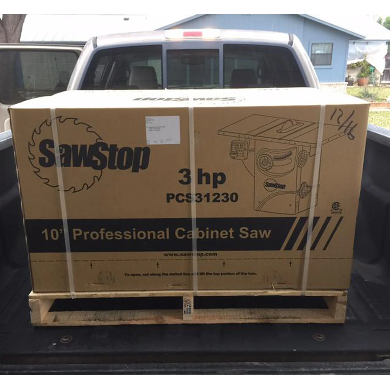 Sawstop 10inch 3hp Professional Table Saw Pcs36 With 36inch Rip Fence ...