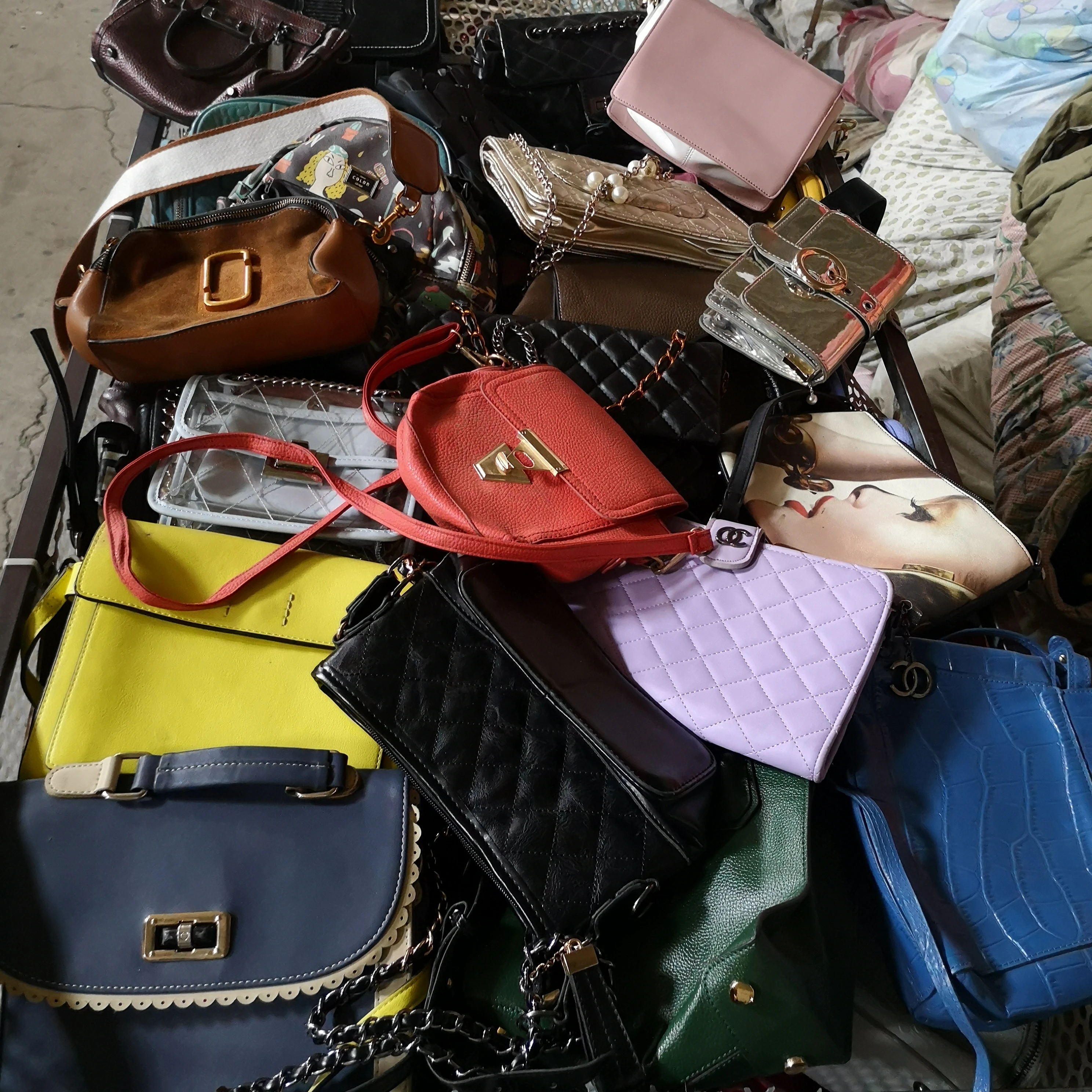 China Supply Used School Bags High Qualitysecond Hand Bags Mixed Ladies -  Buy Ladies Used Bags,Used School Bags,Used Pack Bags Product on 