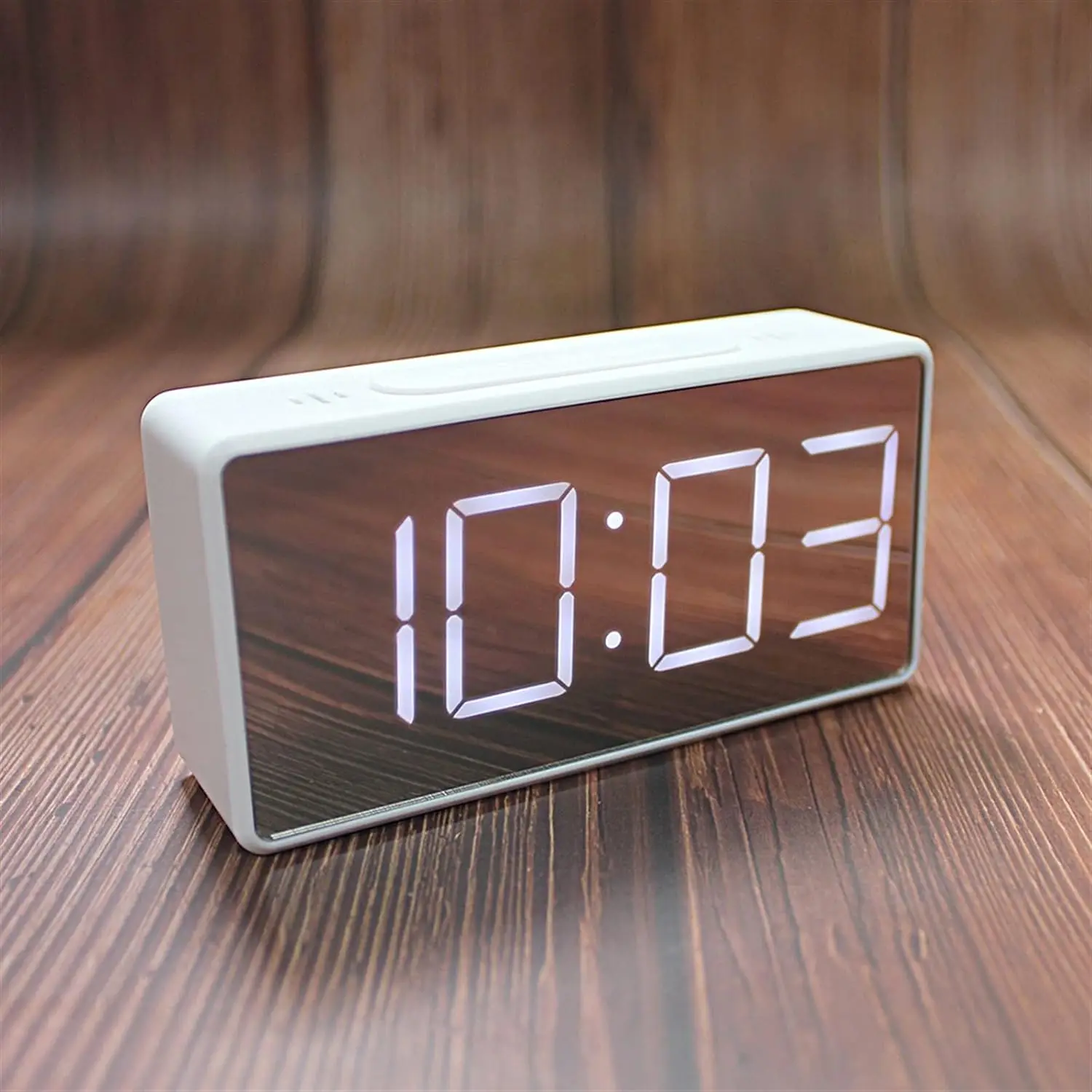 Wholesaler Simple Table Big LED Alarm Clock Snooze Led Mirror Bedside Clock Desktop Temperature Clock
