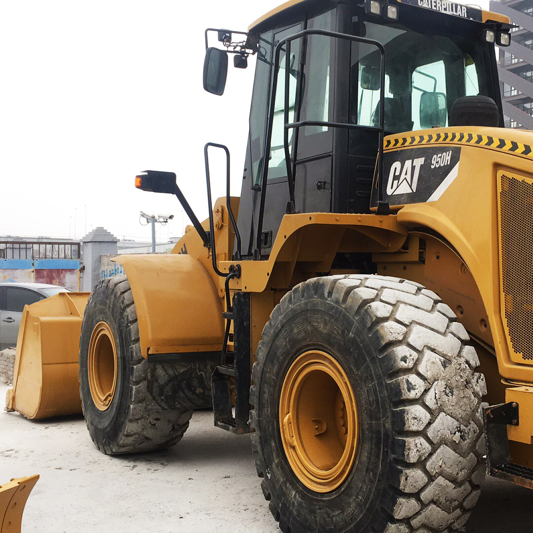 Распродажа, б/у Колесный погрузчик CAT CAT950H в хорошем состоянии и по низкой цене