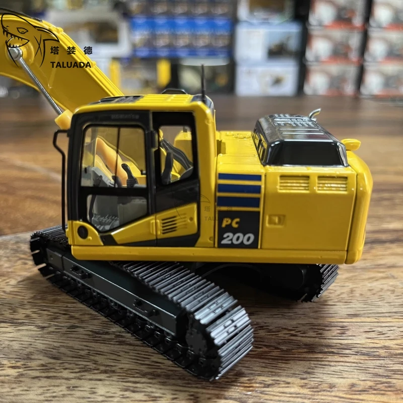 TALUADA Komatsu PC200-10 PC220-10 PC210LC-10 Breaking Hammer