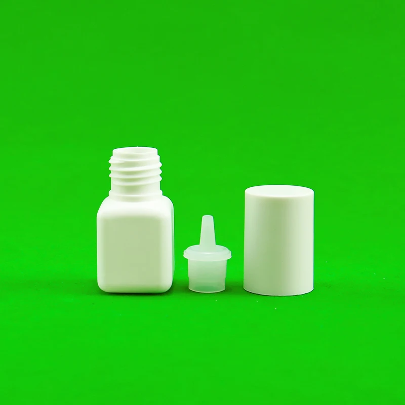 Wholesale eyelash glue bottle empty 5ml square nozzle closure lash glue bottle packaging with aluminum cap