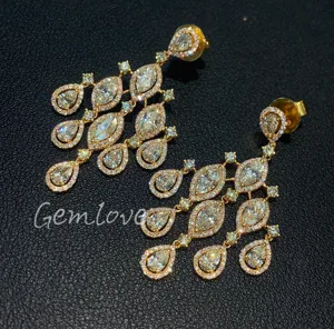 18K gold elegant ladies' diamond earrings, featuring lab-grown pear-shaped cut diamonds, stylish and exquisite