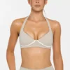 Reggiseno color albicocca