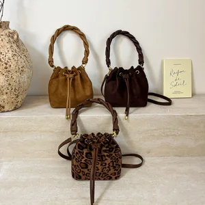 2026 New Deerskin Velvet Leopard Print Small Package New Fall/winter Fashion Handbag Drawstring Bucket Bag Retro Cross-body Bag