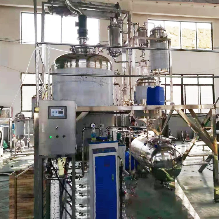 Essential Oil Extracting Machine for Distillator Oil 10 Litres Cercle Vertiver Steam Distillation of Essential Oils