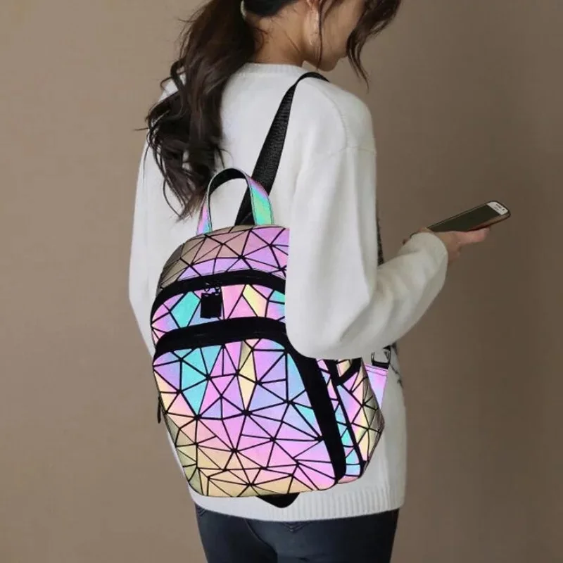 2024 Latest Diamond Lattice Women Backpack Purse Kawaii Gray Luminous Travel Backpack Fashion Girls Boys School Bags