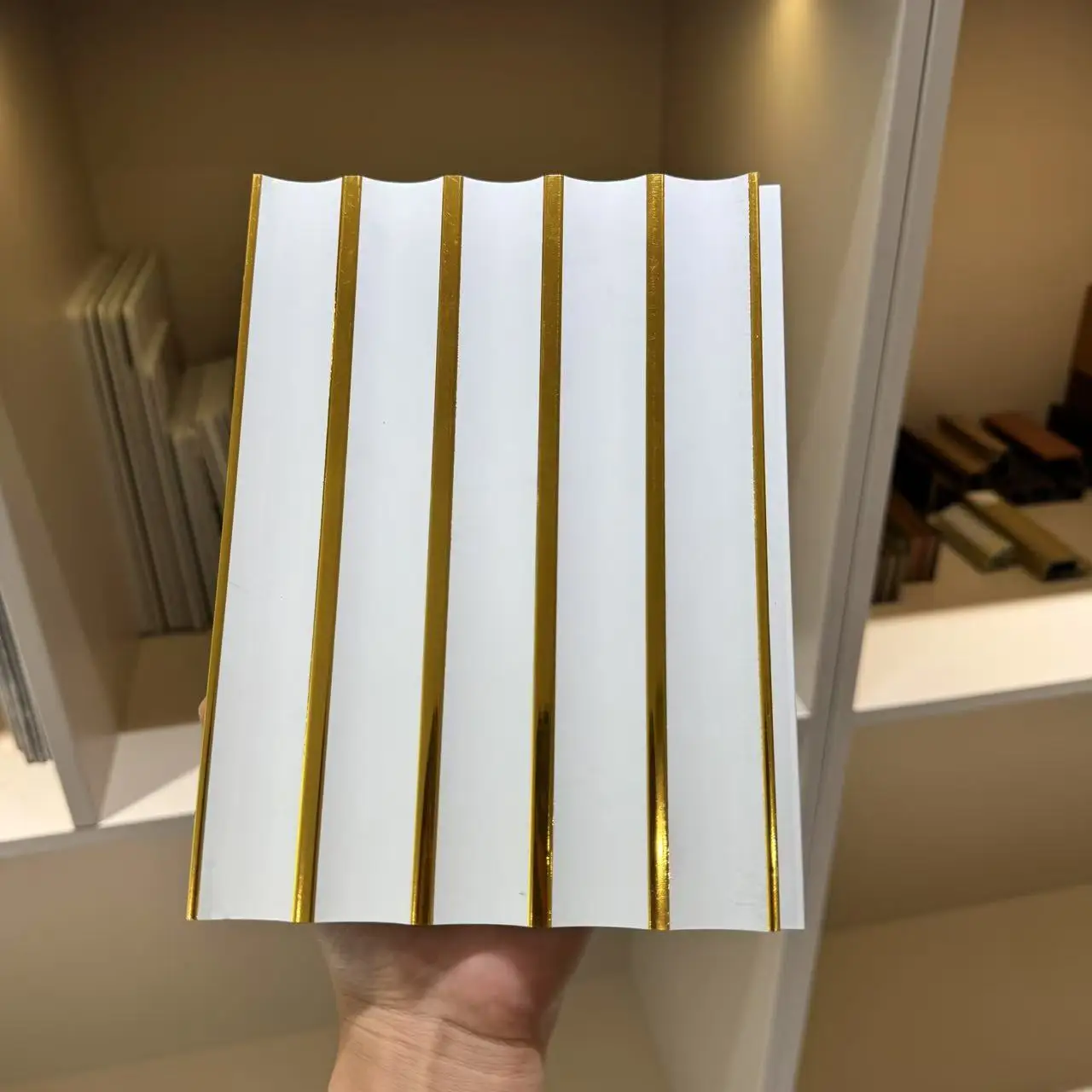 High Quality Easy Installation Modern Design Decorative PS Fluted Wall Panel