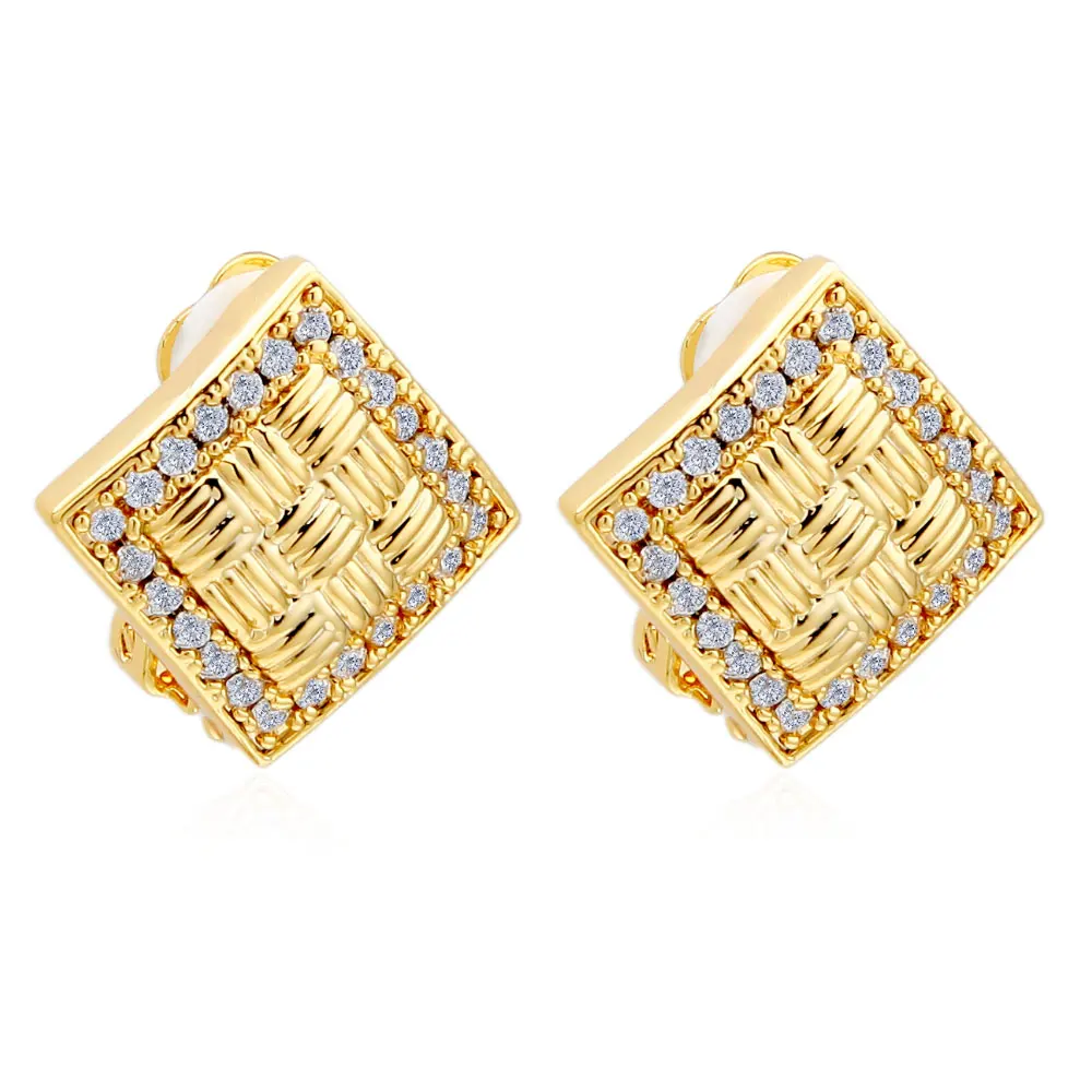 Flat name hot sale plate earrings